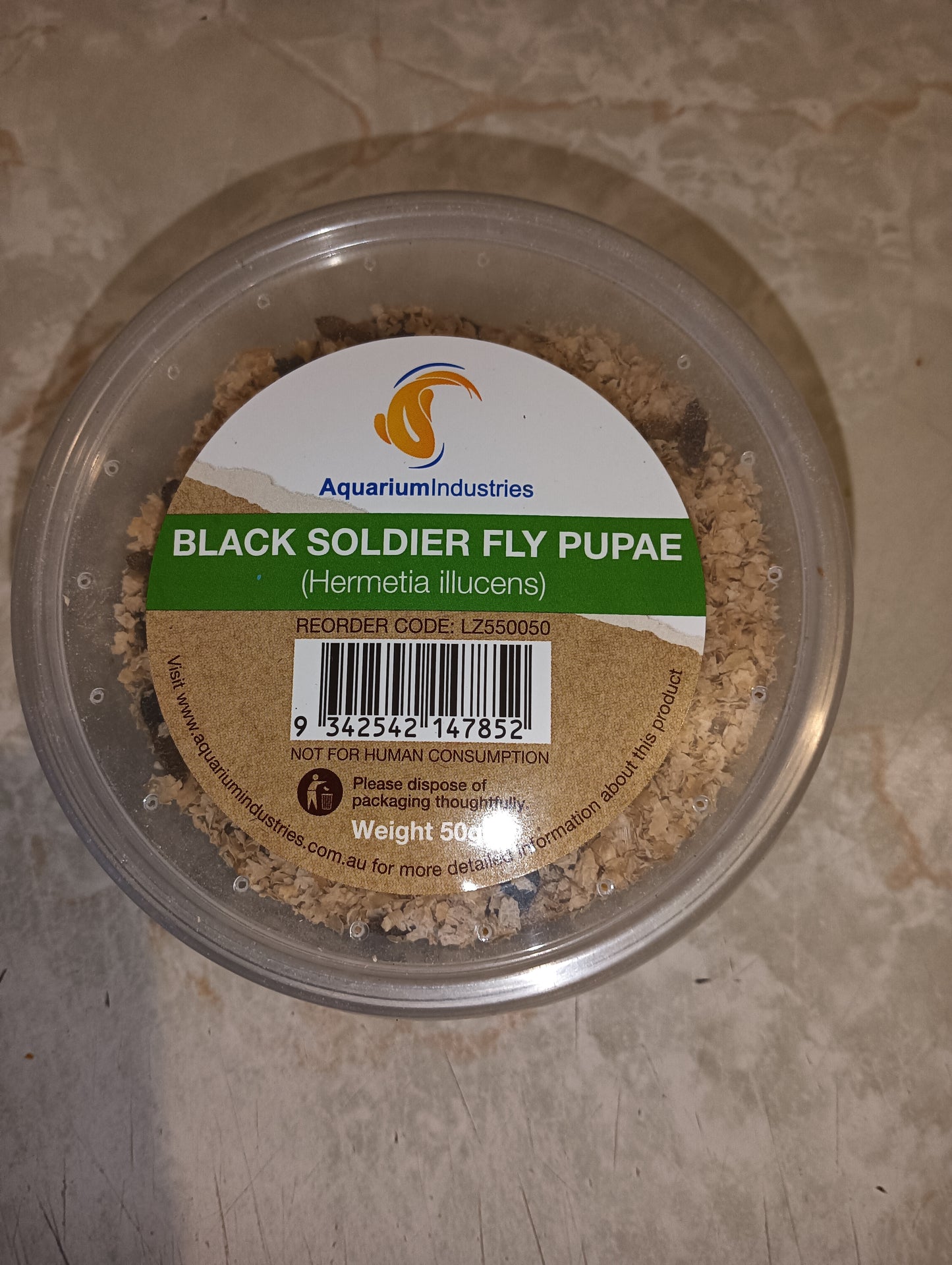 BLACK SOLDIER FLY PUPAE
(HERMETIA ILLUCENS)
WEIGHT 50G